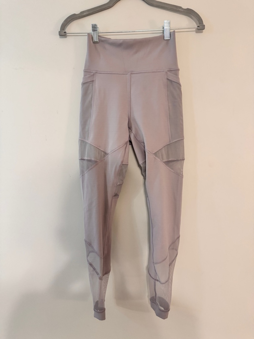 Lululemon Forget the Sweat High-Waist Mesh-Trim Workout Leggings